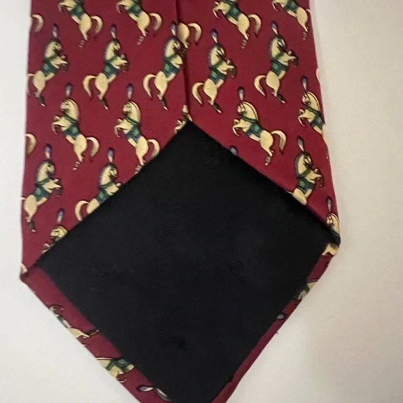 Brooks Brothers Red Patterned Men's Tie - Picture 3 of 7